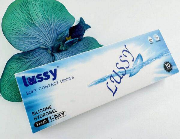 Lussy daily contact lenses